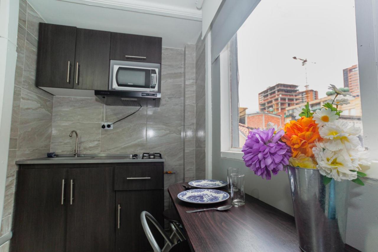Apartasuites & Hotel Bogota Teusaquillo Exterior photo