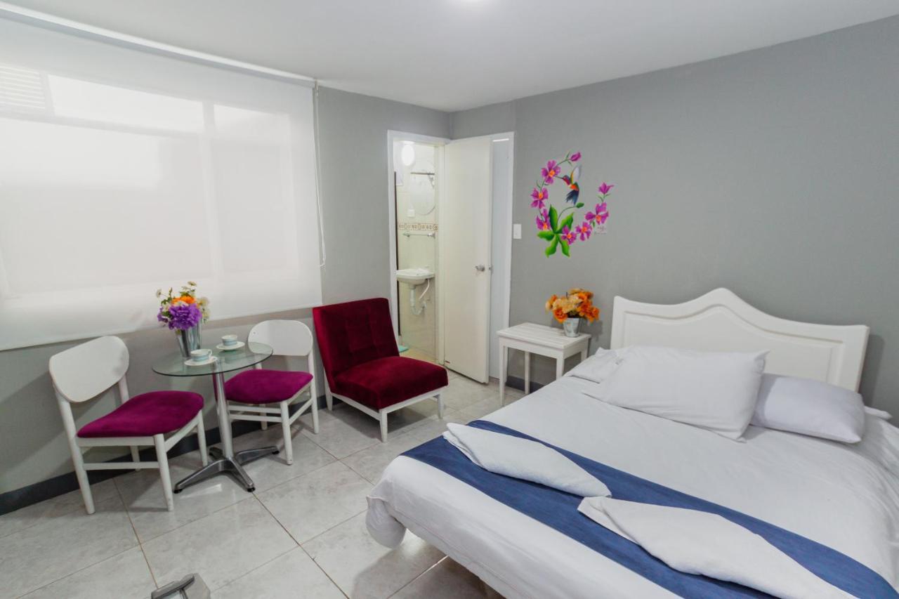 Apartasuites & Hotel Bogota Teusaquillo Exterior photo