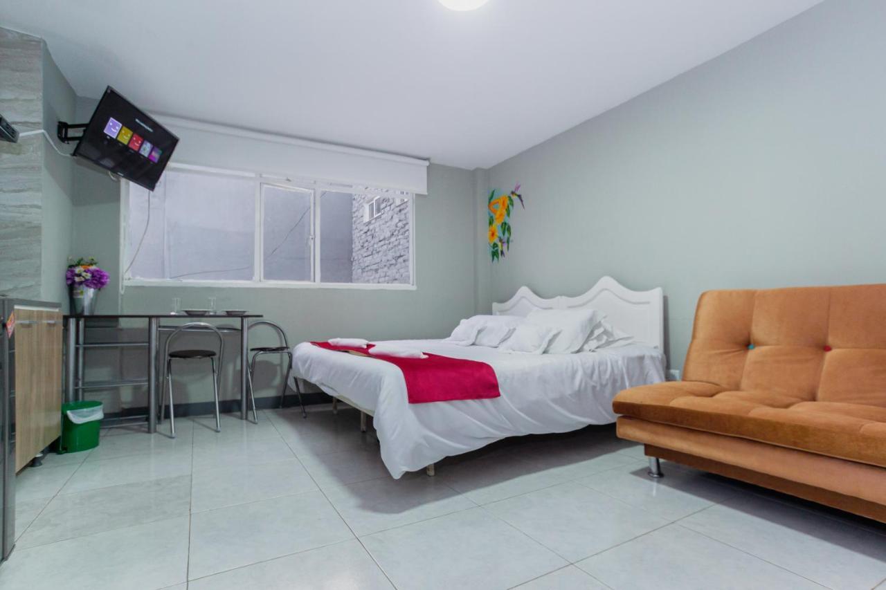 Apartasuites & Hotel Bogota Teusaquillo Exterior photo