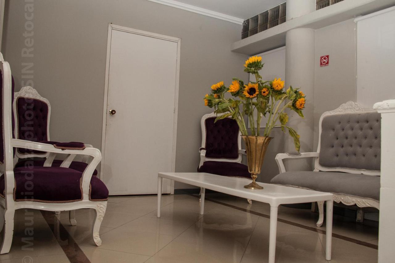 Apartasuites & Hotel Bogota Teusaquillo Exterior photo